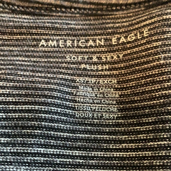 NWOT. AE 2 pack of tees. - Picture 4 of 6